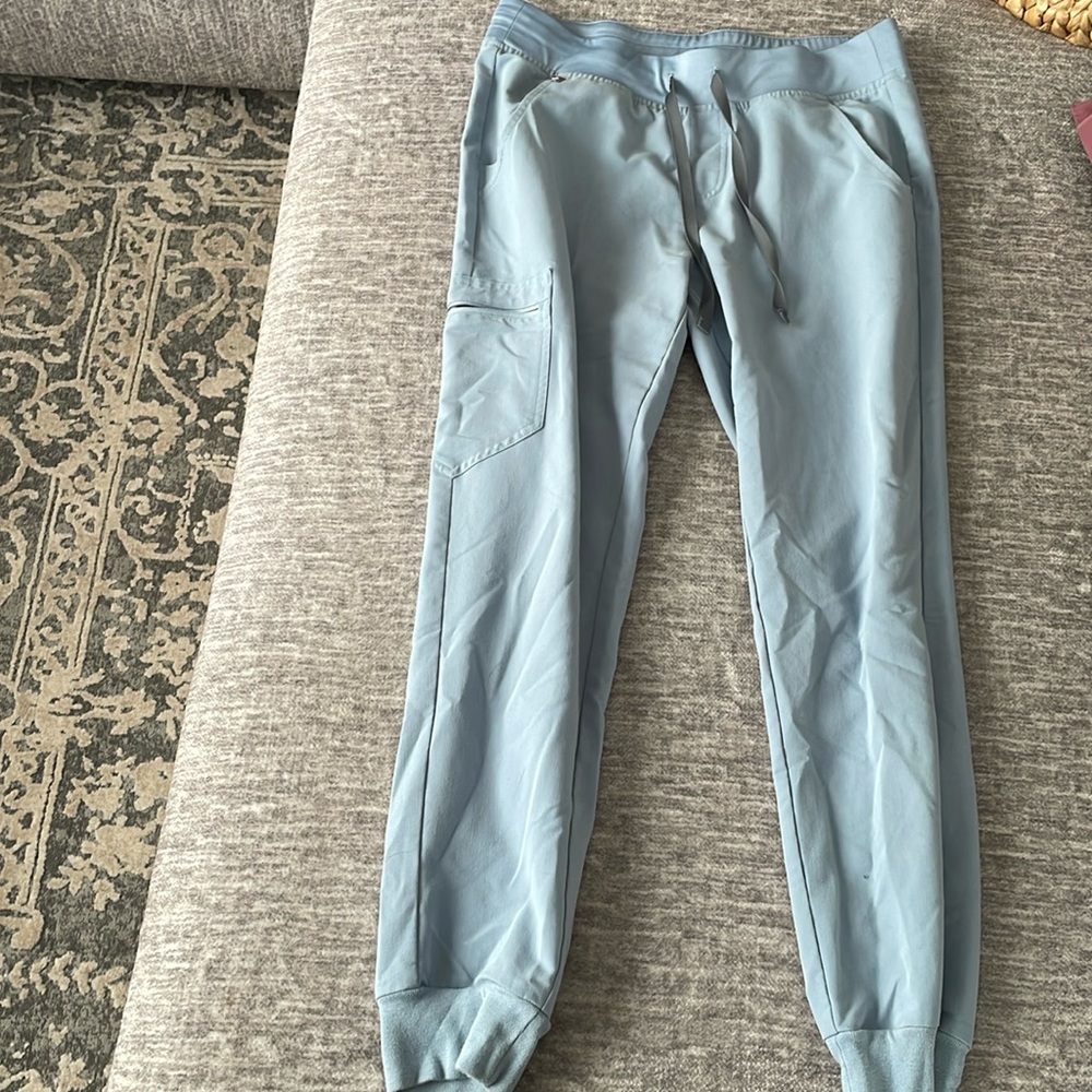 FIGS scrub pants